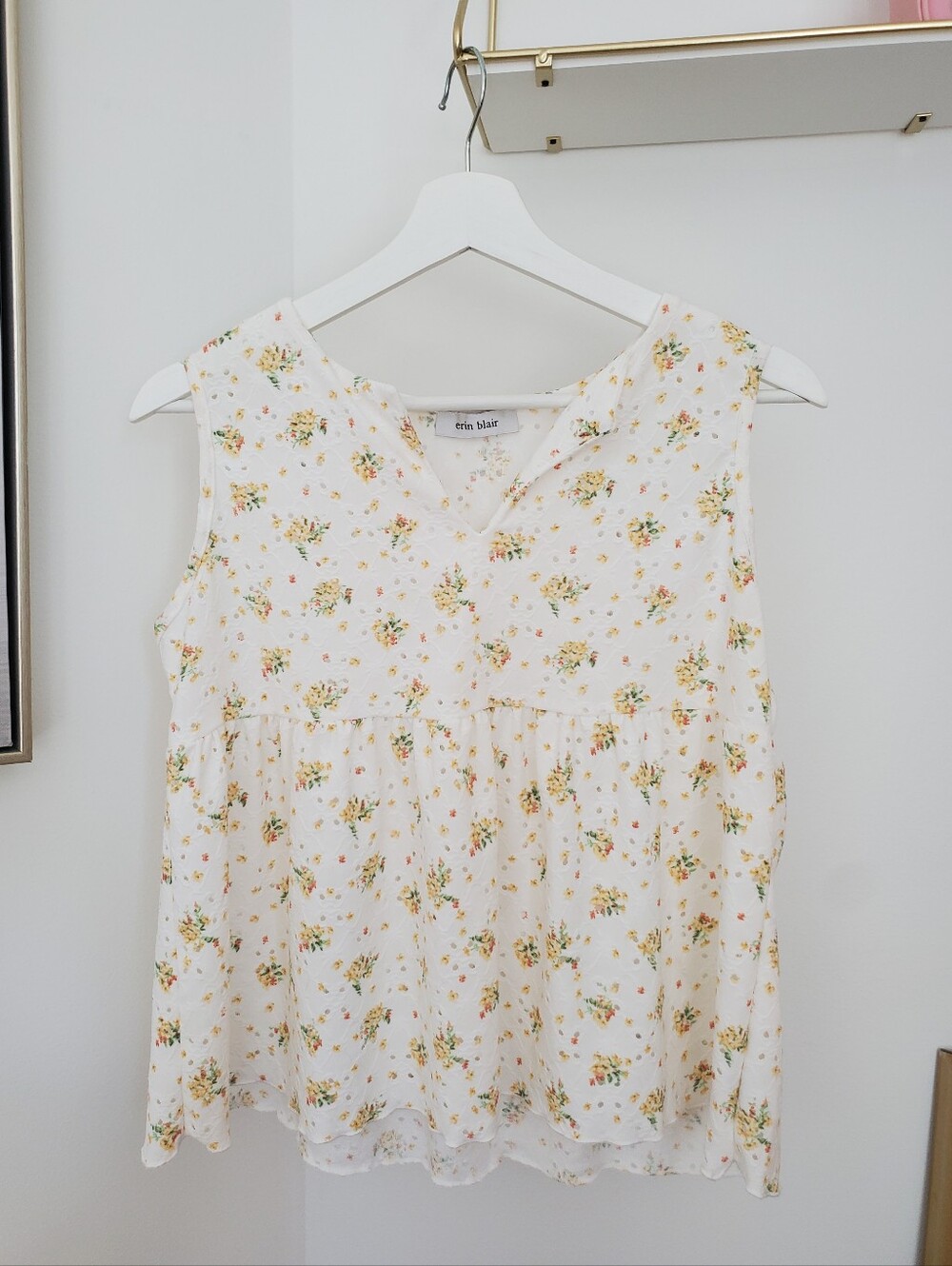 White Floral Sleeveless Babydoll Top